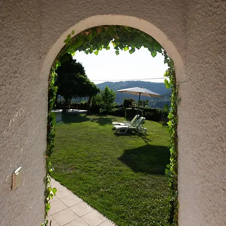 Quinta Da Graca- Complexo Turistico בית חווה *